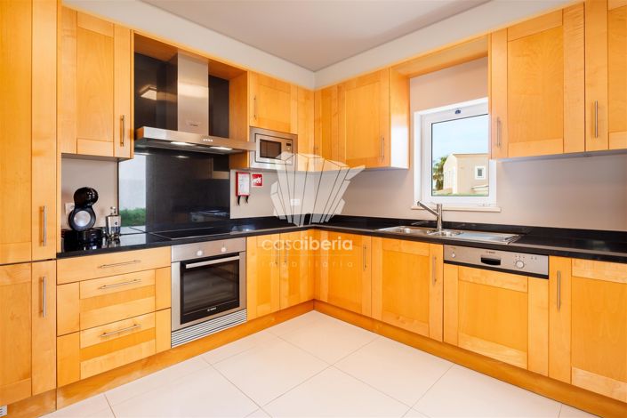 Image No.18-2 Bed House for sale