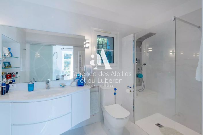 Image No.14-5 Bed House for sale