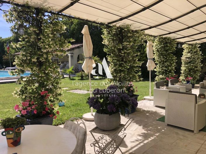 Image No.7-5 Bed House for sale