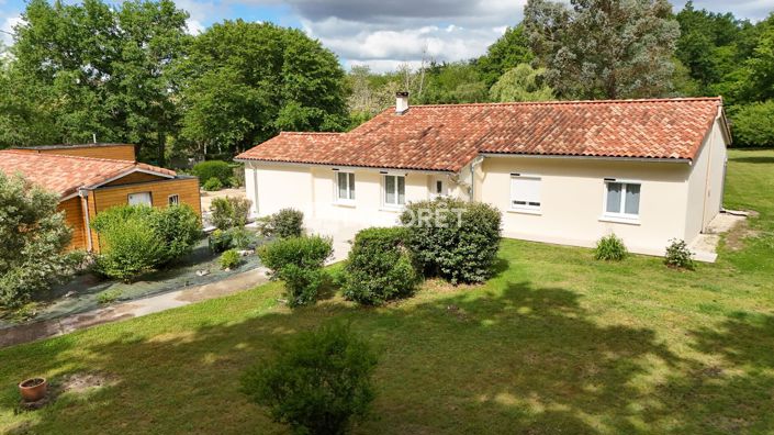 Image No.1-Propriété de 4 chambres à vendre à Nérac