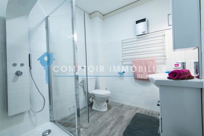 Image No.11-House for sale