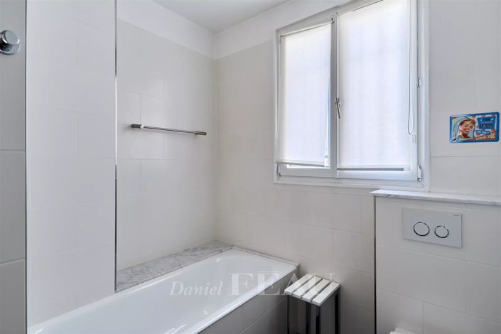 Image No.11-1 Bed Apartment for sale