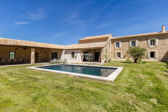 Image No.1-5 Bed House for sale