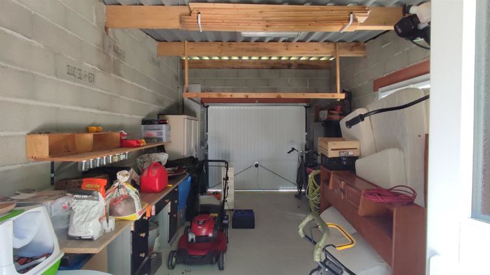 Image No.19-3 Bed House for sale