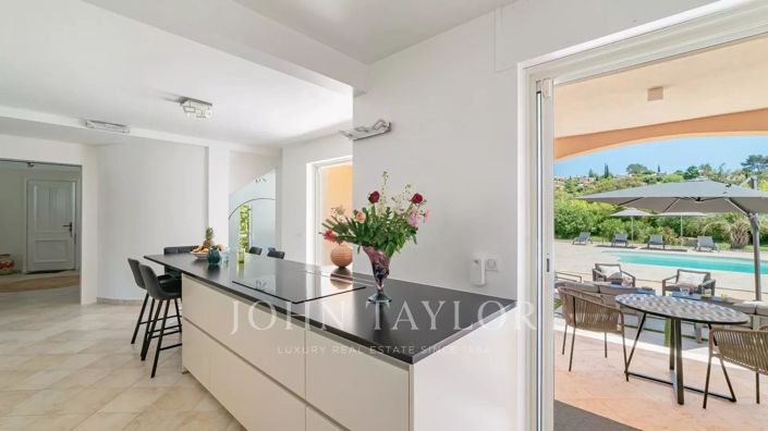 Image No.4-Maison de 5 chambres à vendre à Valbonne