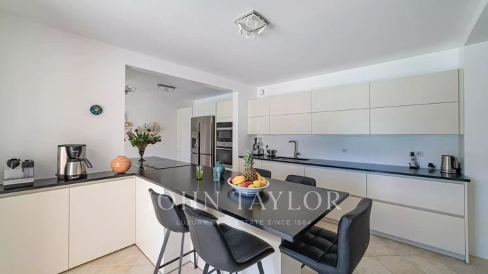 Image No.5-Maison de 5 chambres à vendre à Valbonne