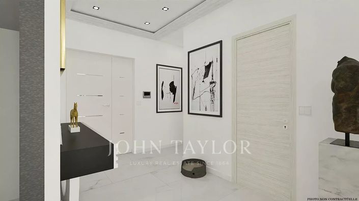 Image No.20-5 Bed House for sale