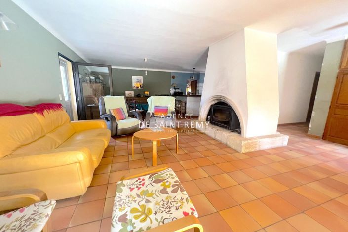 Image No.5-3 Bed House for sale