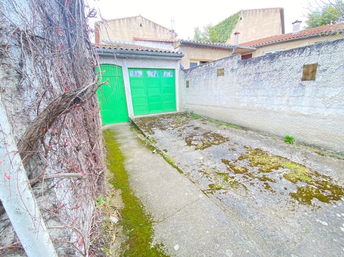 Image No.8-3 Bed House for sale