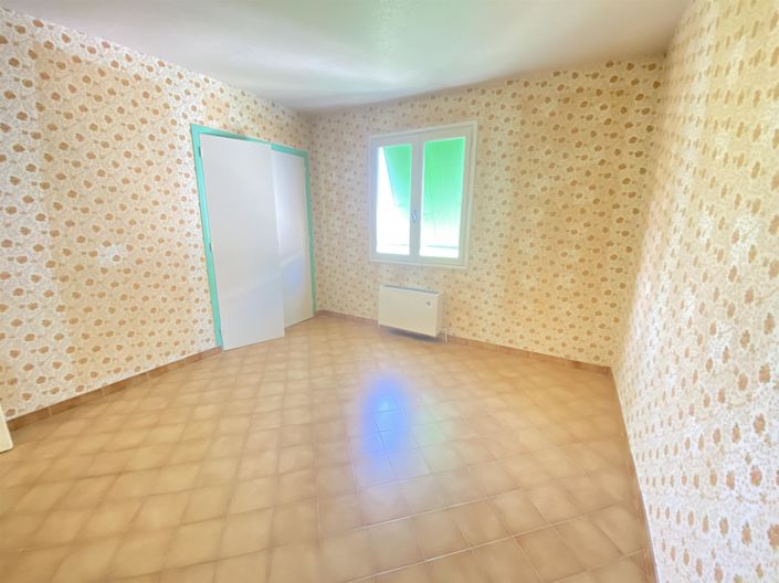 Image No.9-3 Bed House for sale