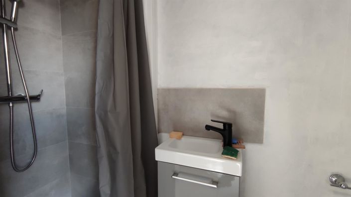 Image No.20-3 Bed House for sale