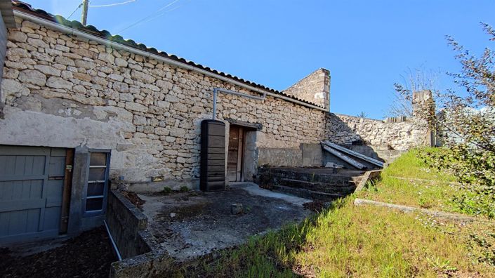 Image No.24-3 Bed House for sale