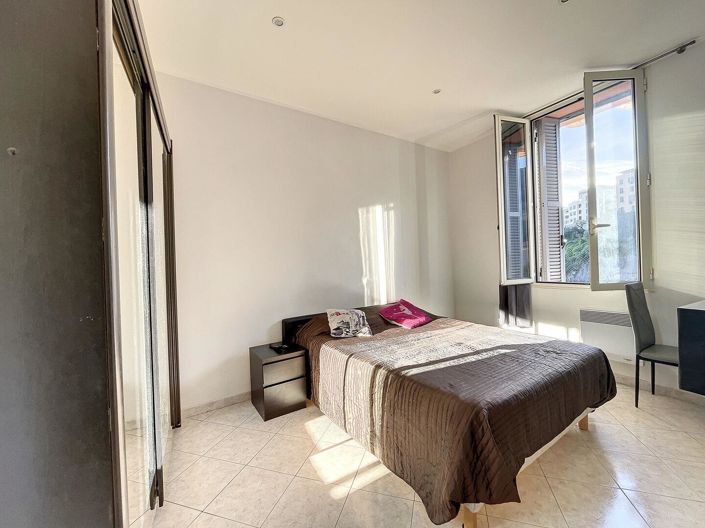 Image No.1-1 Bed Apartment for sale