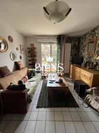 1 - Beaune, Apartment