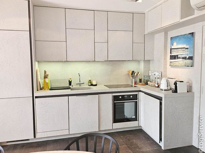 Image No.4-2 Bed House for sale