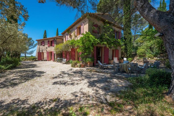 Image No.1-7 Bed House for sale