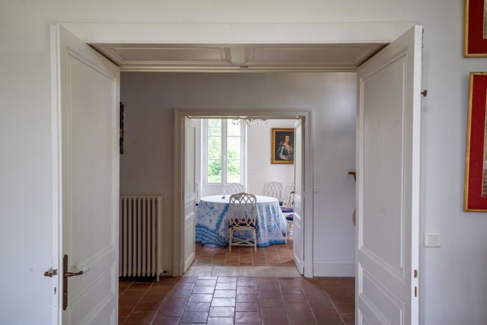 Image No.9-4 Bed House for sale