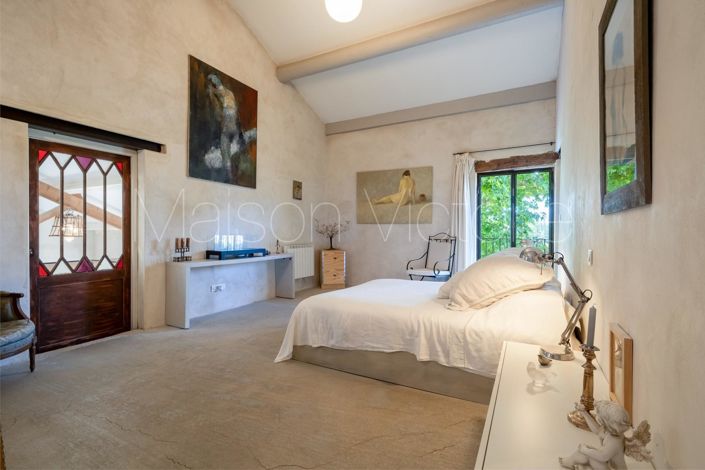 Image No.17-4 Bed House for sale