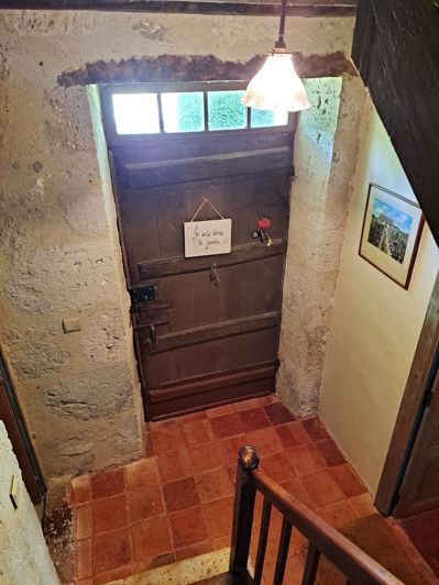 Image No.17-3 Bed House for sale