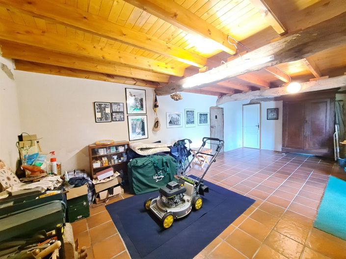 Image No.18-3 Bed House for sale