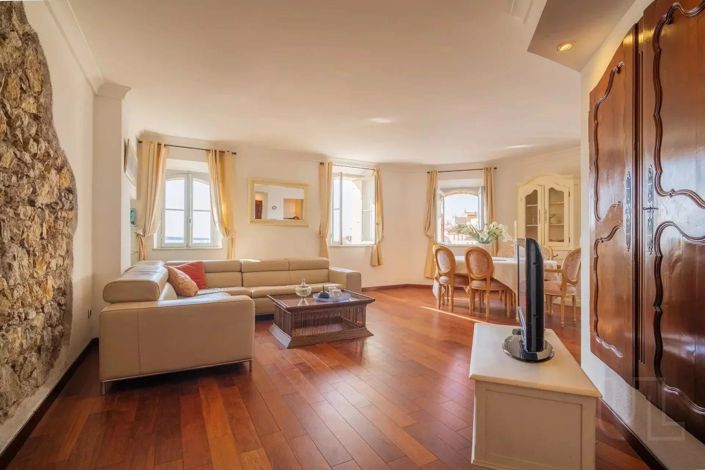 Image No.1-2 Bed Apartment for sale