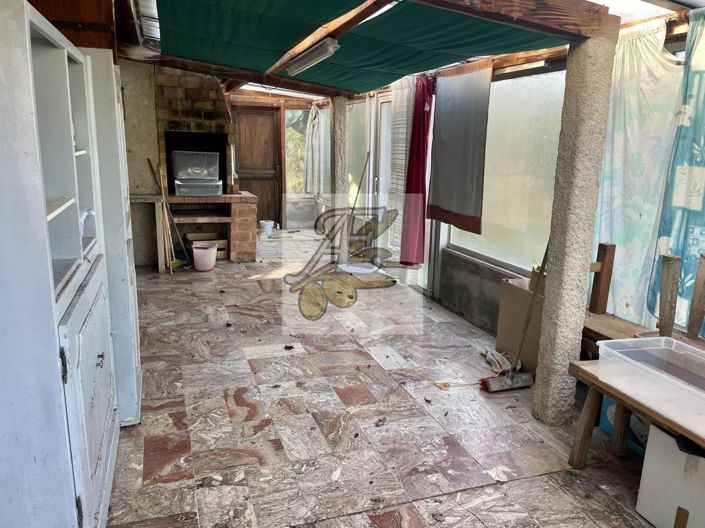 Image No.22-3 Bed House for sale