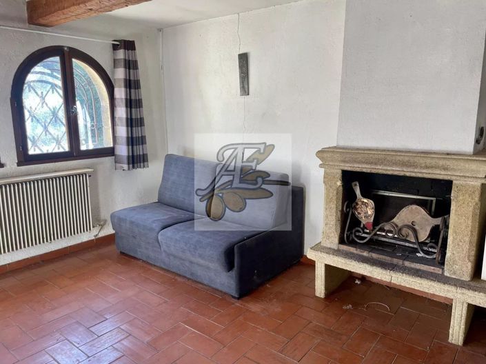 Image No.30-3 Bed House for sale