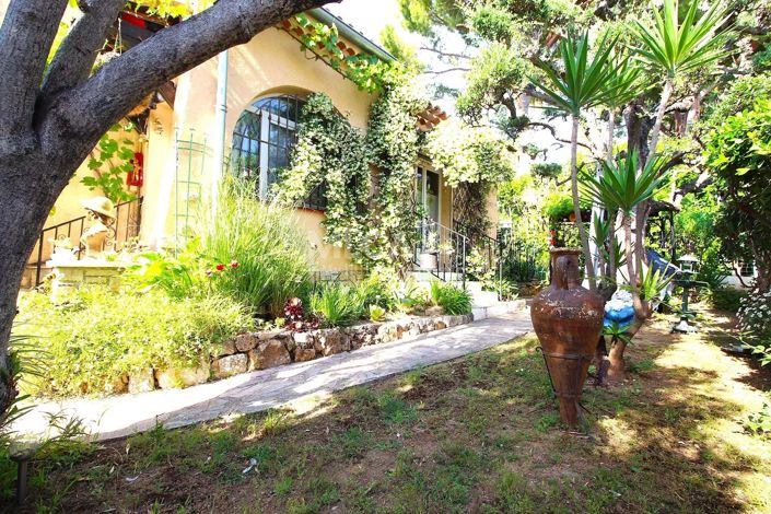 Image No.1-Maison de 3 chambres à vendre à Antibes