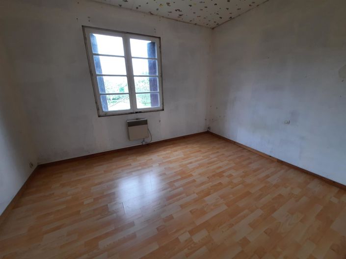 Image No.6-3 Bed House for sale