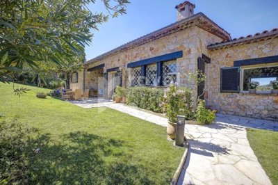 Maison de 5 chambres à vendre à Biot