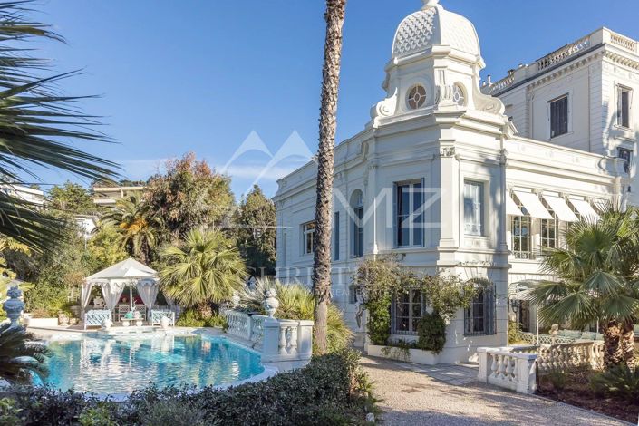 Image No.1-4 Bed House for sale