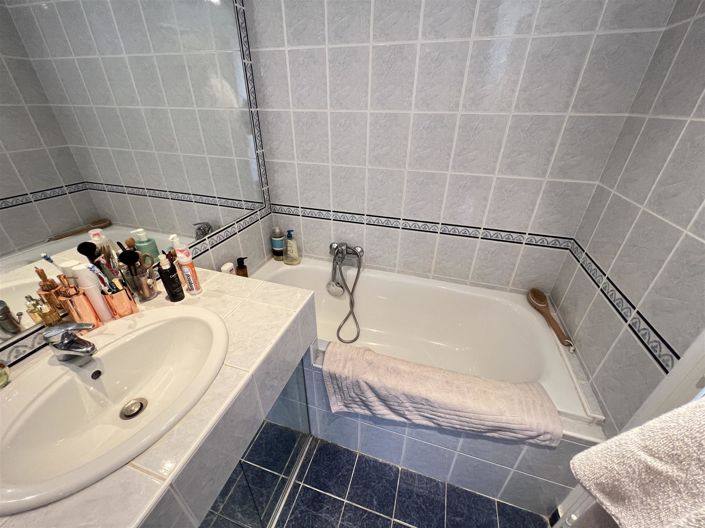 Image No.6-Appartement de 3 chambres à vendre à Beausoleil