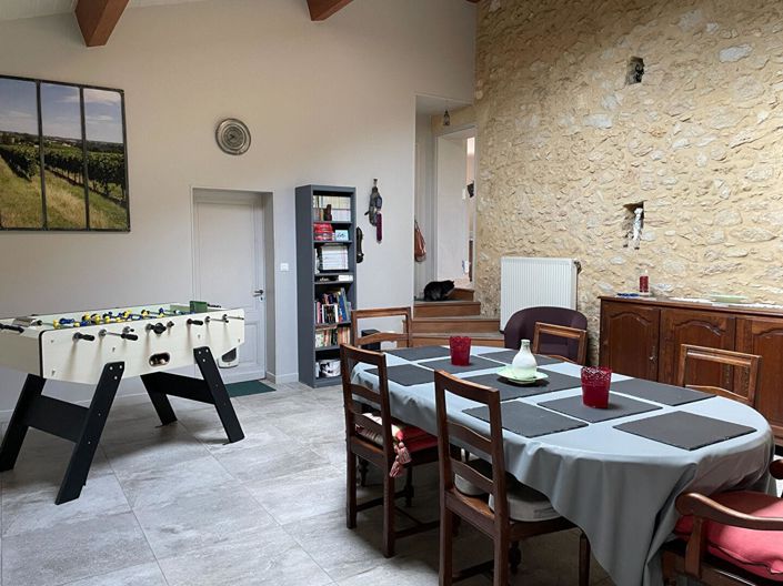 Image No.10-4 Bed House for sale