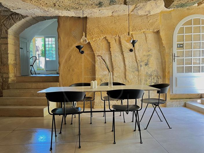 Image No.6-2 Bed House for sale