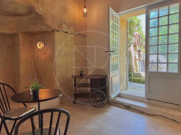 Image No.9-2 Bed House for sale