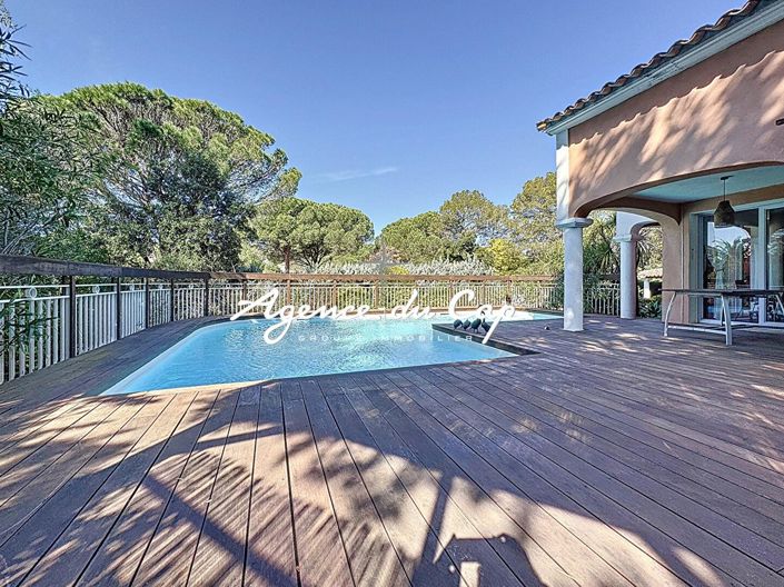 Image No.15-4 Bed House for sale