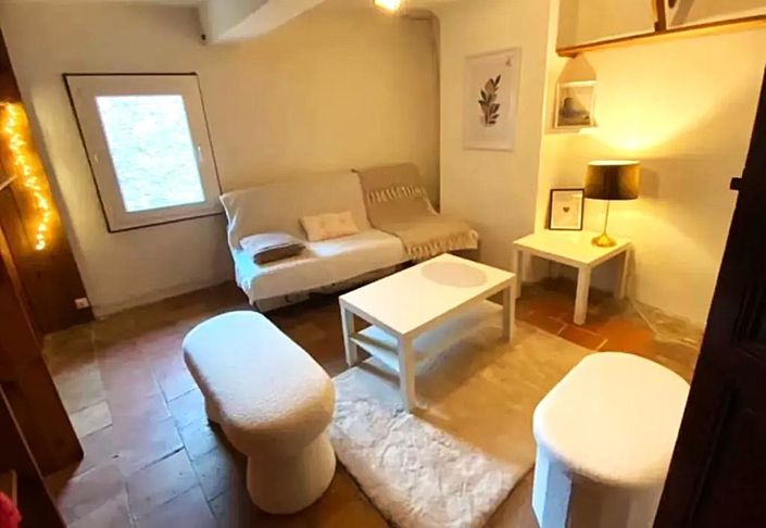 Image No.1-2 Bed House for sale