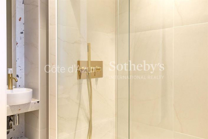 Image No.10-Appartement de 2 chambres à vendre à Cannes