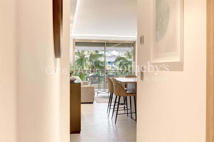 Image No.7-Appartement de 2 chambres à vendre à Cannes