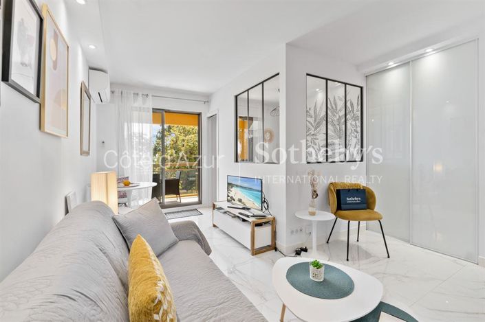 Image No.8-Apartment for sale