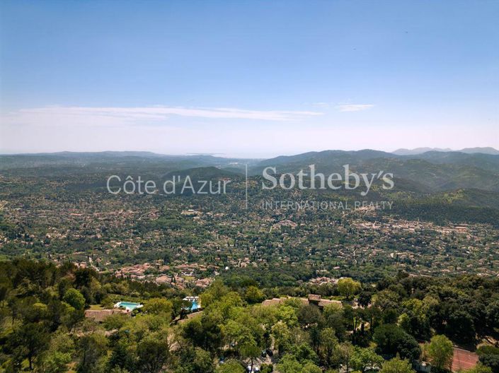 Image No.4-21 Bed Property for sale