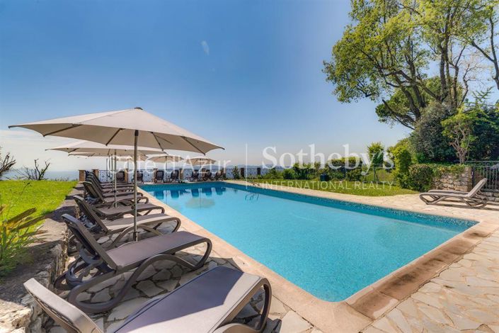 Image No.7-21 Bed Property for sale