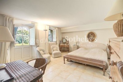 awauxoeb1qjie8hn15