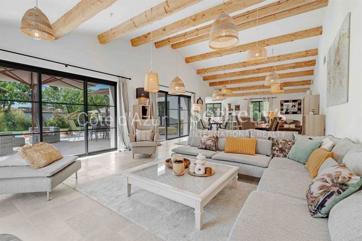 Image No.1-Propriété de 6 chambres à vendre à Grimaud