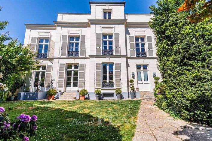 Image No.1-Maison de 3 chambres à vendre à Montfort-l'Amaury