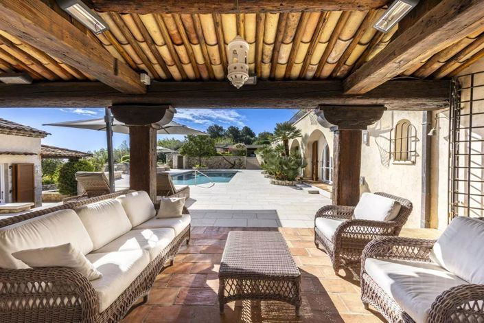 Image No.3-5 Bed House for sale