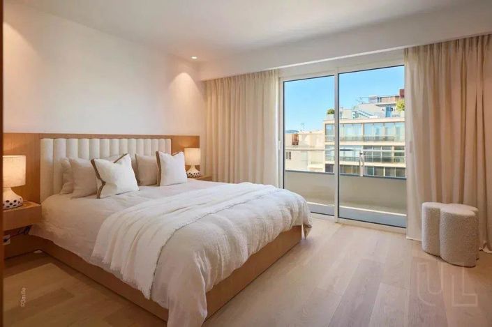 Image No.7-3 Bed Apartment for sale