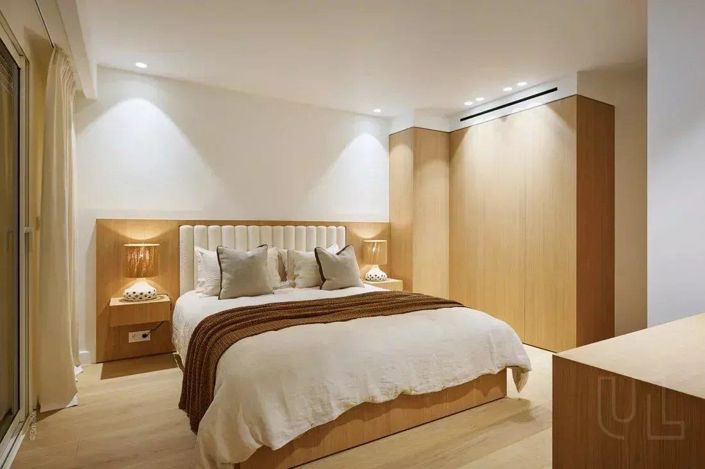 Image No.9-3 Bed Property for sale