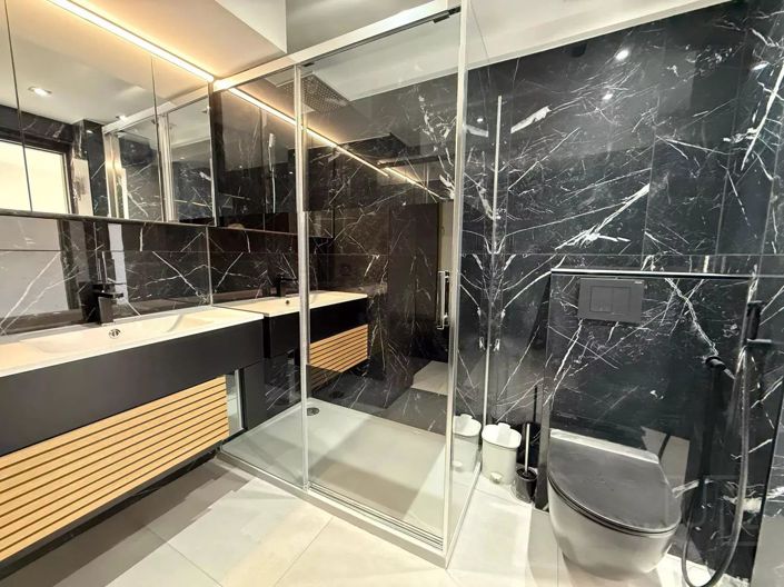 Image No.10-1 Bed Apartment for sale