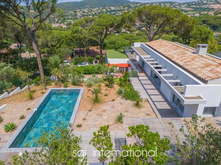 Image No.3-Maison de 4 chambres à vendre à Sainte-Maxime